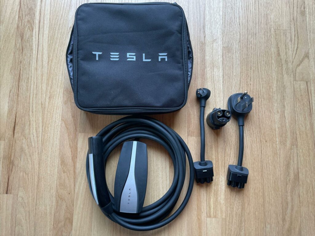 Tesla Mobile Connector Level 1 Charger Gen 2 NEMA 5 15 Plug 12